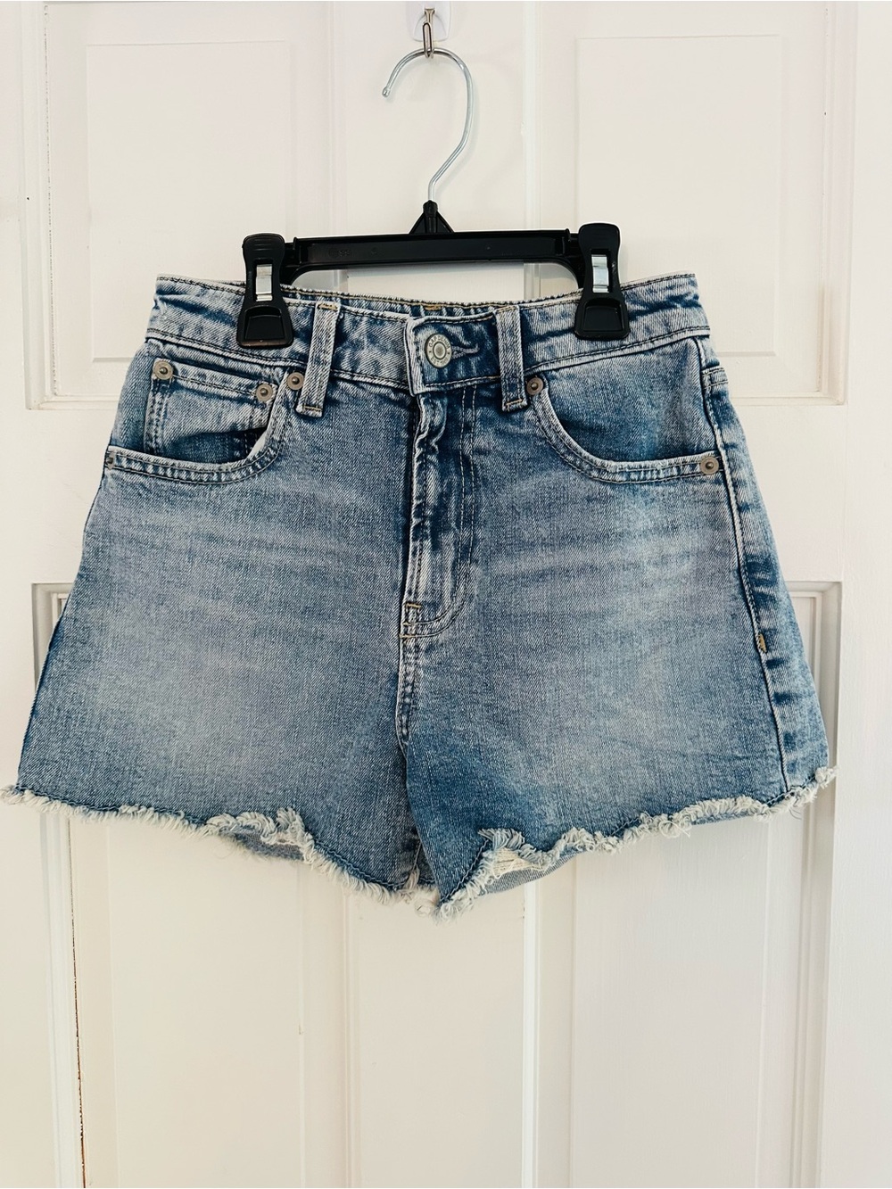 GAP Girls High Rise Washed Blue Denim Frayed Hem Girls' Shorts